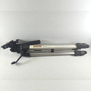 Sunpak 8001 UT Video Camera 3 Way Pan Tilt Head Tripod 60" 2.8lbs Carrying Case